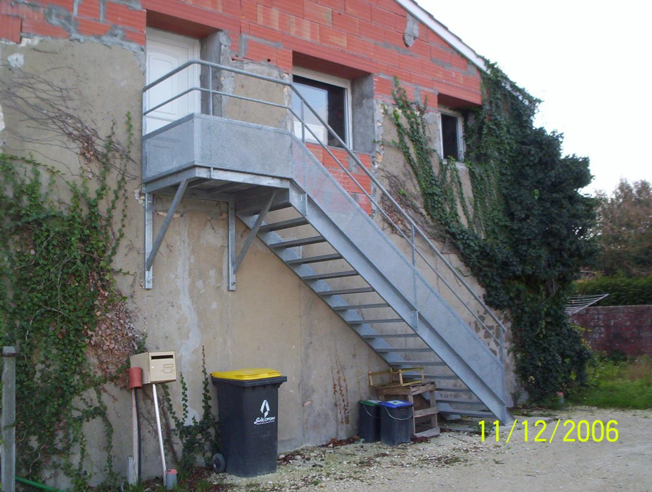 escalier exterieur galvanise
